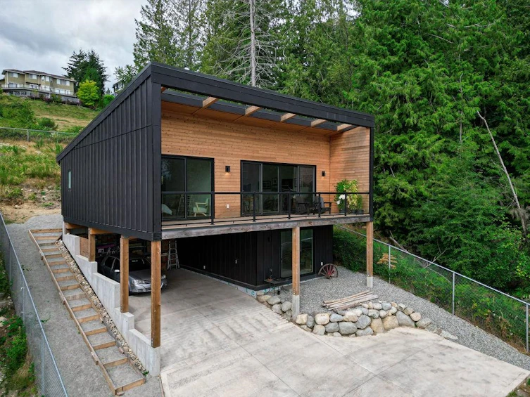 1829 North Road, Gibsons, BC, V0N 1V1 - 2