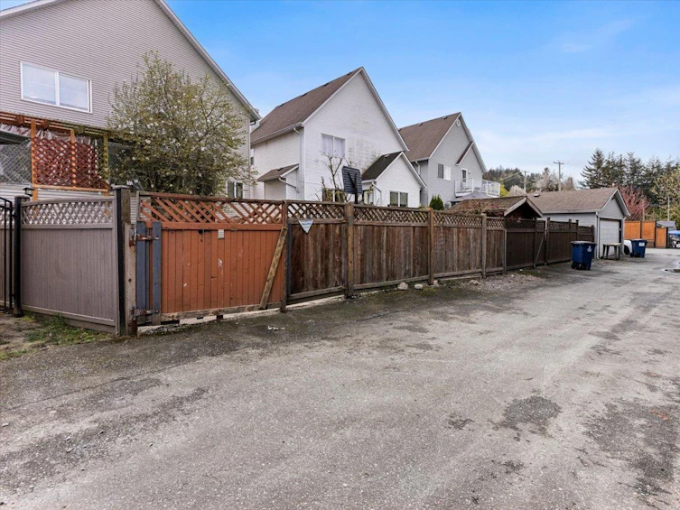 46431 Chester Drive, Chilliwack, BC, V2R 5N4 - 36