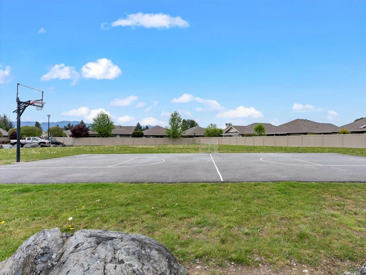 46431 Chester Drive, Chilliwack, BC, V2R 5N4 - 39