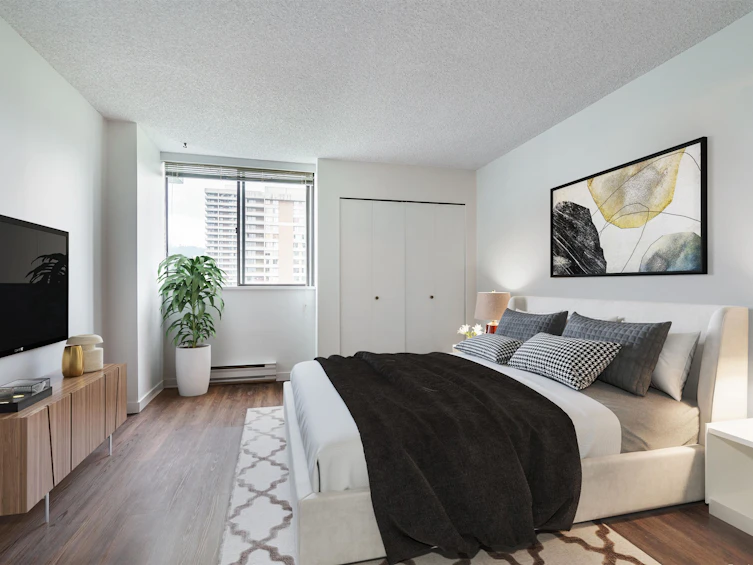 1302-9521 Cardston Court, Burnaby, BC, V3N 4R8 - 5