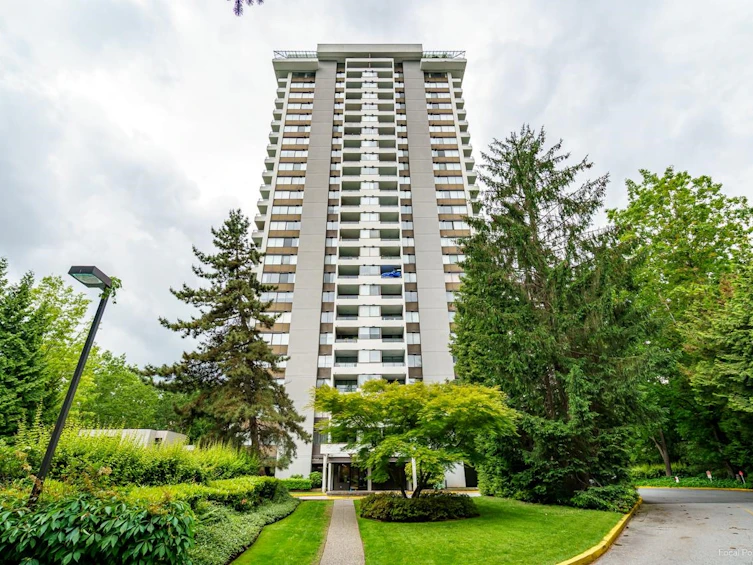 1302-9521 Cardston Court, Burnaby, BC, V3N 4R8 - 7