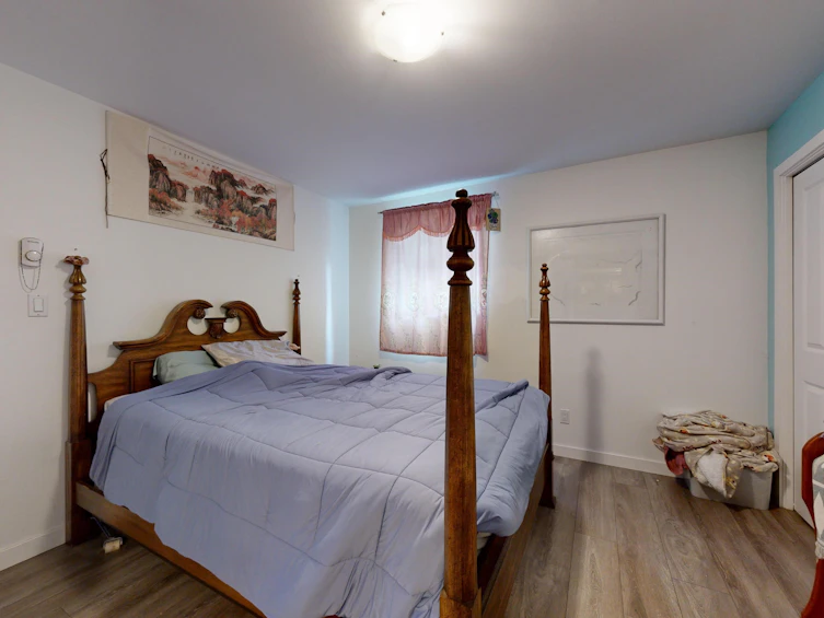 190 N Ellesmere Avenue, Burnaby, BC, V5B 1J8 - 26
