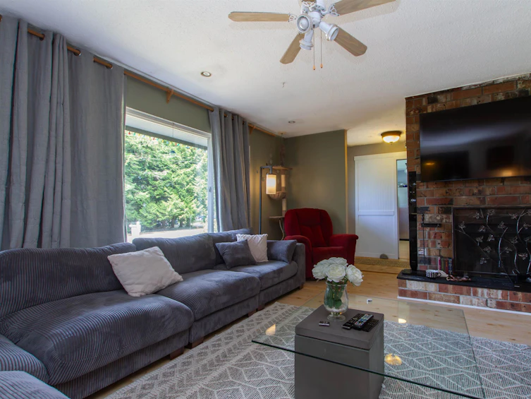 1985 Birch Drive, Squamish, BC, V8B 0W5 - 11