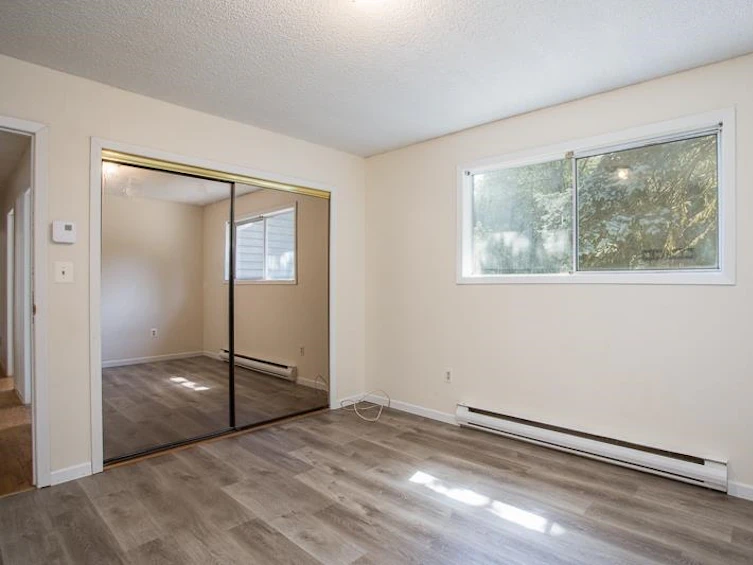 20882 Dewdney Trunk Road, Maple Ridge, BC, V2X 3E8 - 12