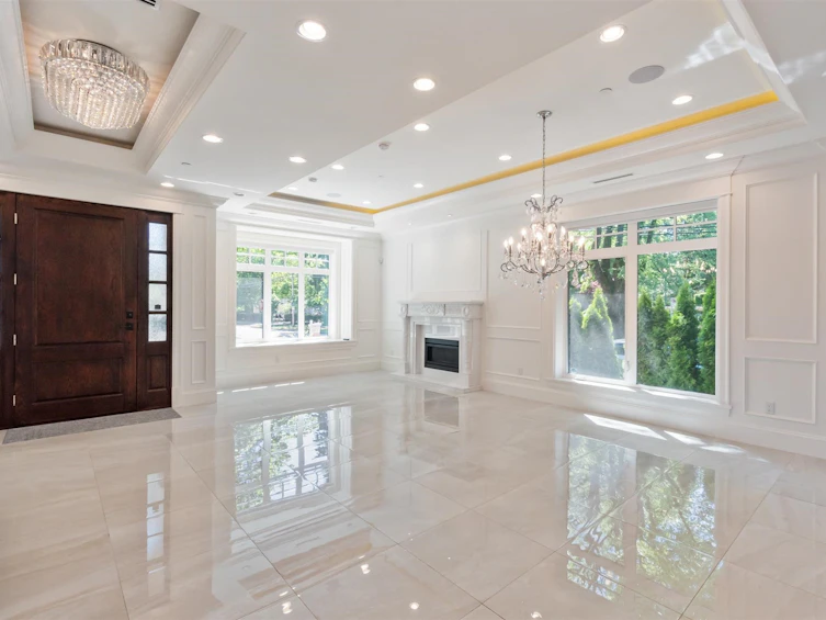 2999 W 39th Avenue, Vancouver, BC, V6N 2Z5 - 3