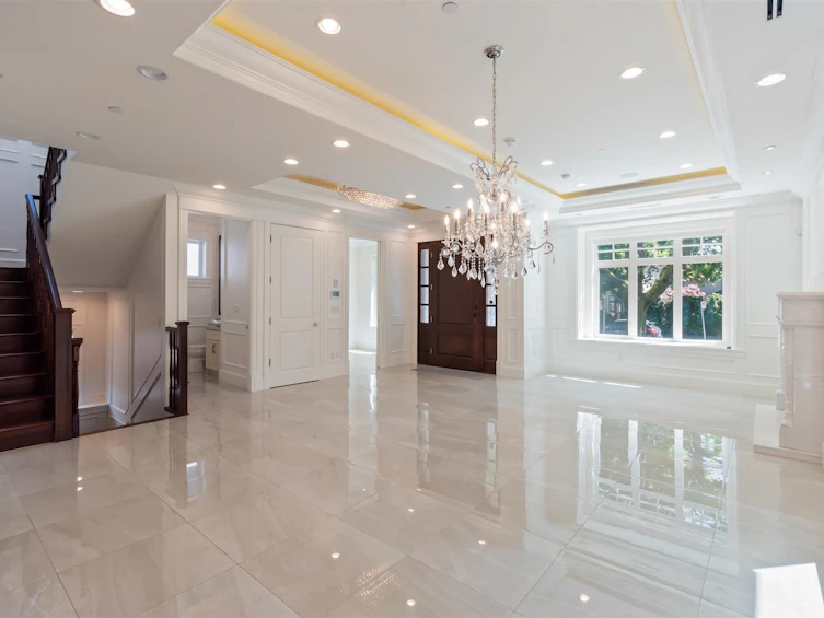 2999 W 39th Avenue, Vancouver, BC, V6N 2Z5 - 4