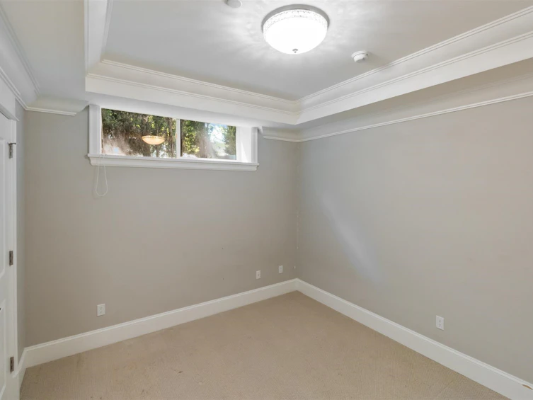 2999 W 39th Avenue, Vancouver, BC, V6N 2Z5 - 14