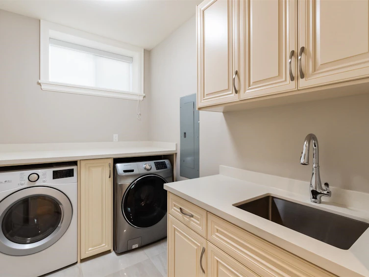 2999 W 39th Avenue, Vancouver, BC, V6N 2Z5 - 18