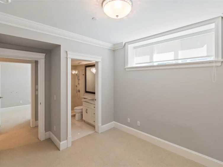 2999 W 39th Avenue, Vancouver, BC, V6N 2Z5 - 19