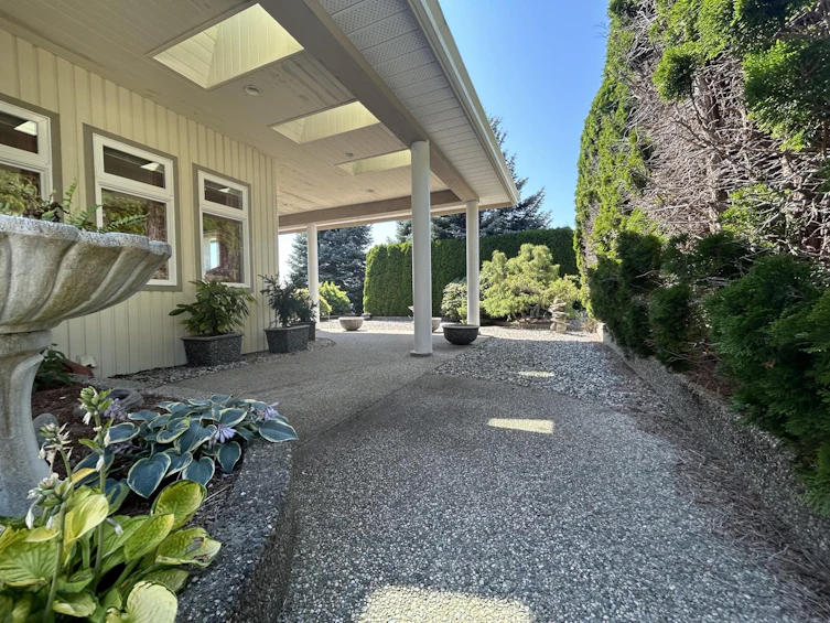 5139 Ridgeview Drive, Sechelt, BC, V0N 3A2 - 3