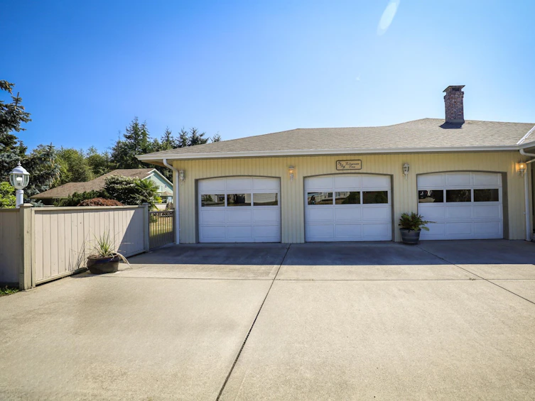 5139 Ridgeview Drive, Sechelt, BC, V0N 3A2 - 5