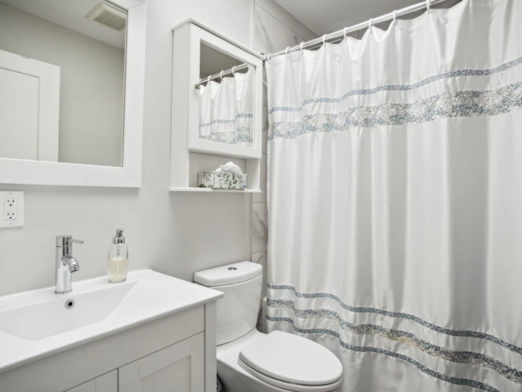 401-3720 W 8th Avenue, Vancouver, BC, V6R 1Z3 - 14