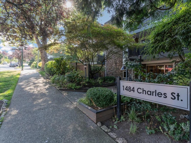 309-1484 Charles Street, Vancouver, BC, V5L 2S8 - 22