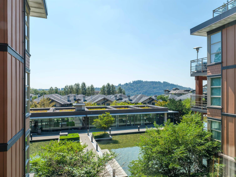 302-3606 Aldercrest Drive, North Vancouver, BC, V7G 0A3 - 17