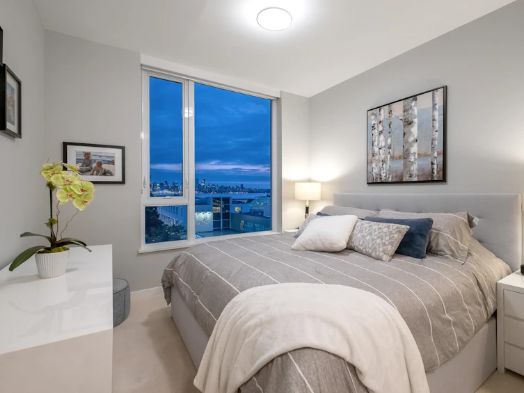 501-118 Carrie Cates Court, North Vancouver, BC, V7L 0B2 - 16