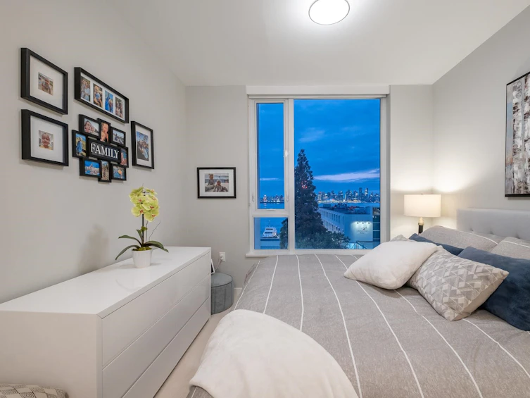 501-118 Carrie Cates Court, North Vancouver, BC, V7L 0B2 - 18