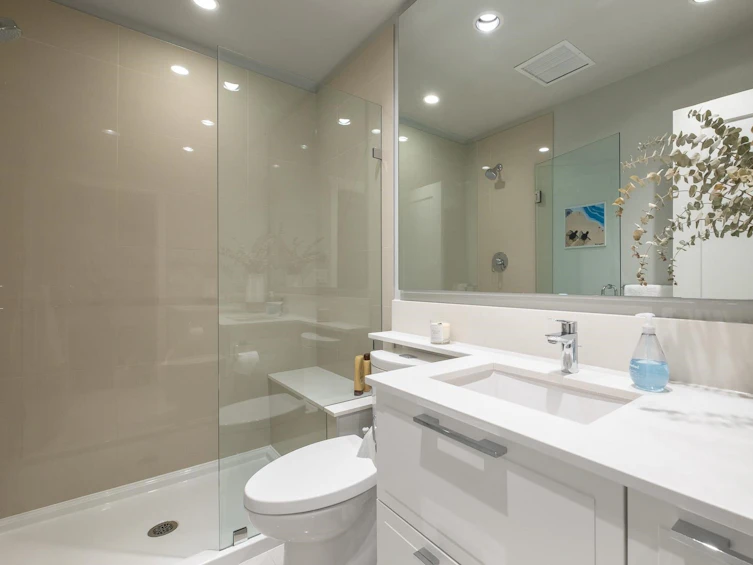 501-118 Carrie Cates Court, North Vancouver, BC, V7L 0B2 - 26