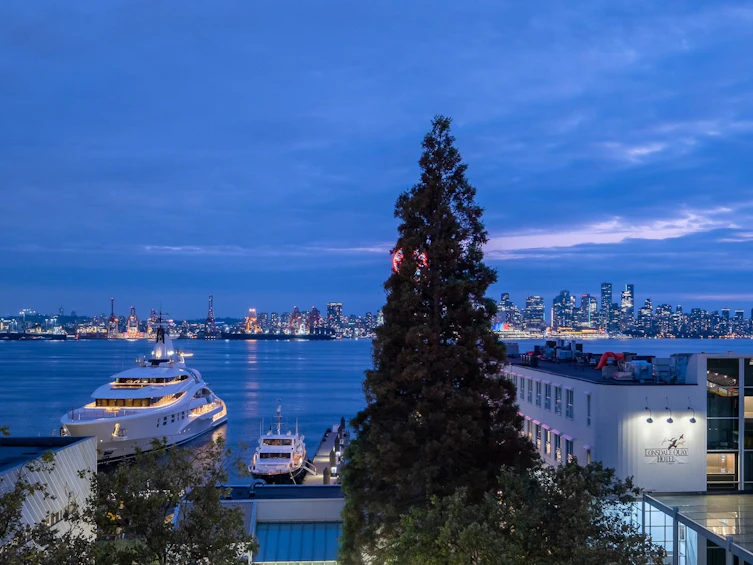 501-118 Carrie Cates Court, North Vancouver, BC, V7L 0B2 - 30