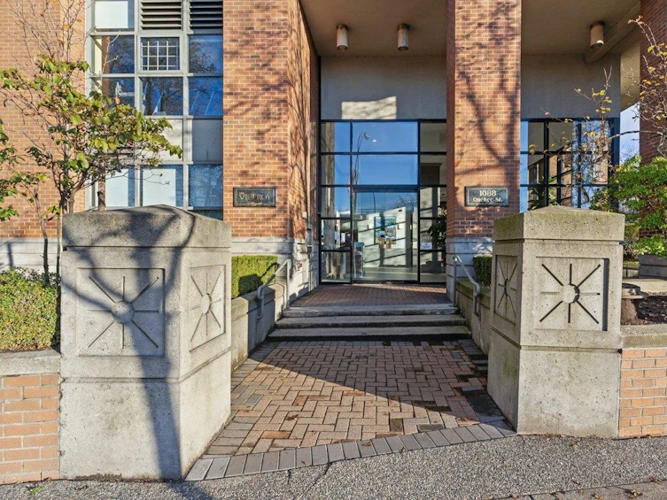 2701-1088 Quebec Street, Vancouver, BC, V6A 4H2 - 4