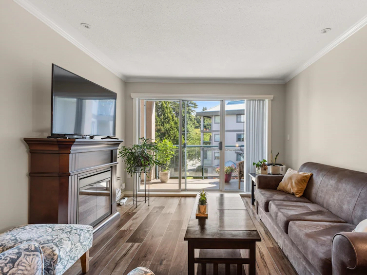 202-33090 George Ferguson, Abbotsford, BC, V2S 6Y2 - 22