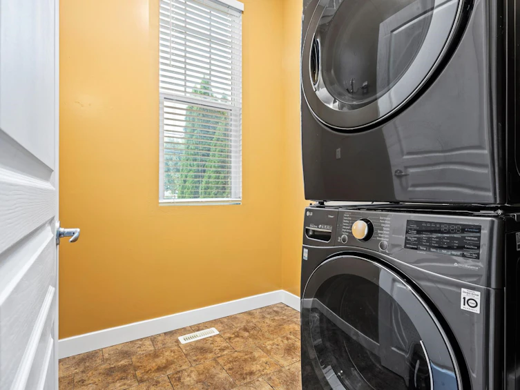 10084 240 Street, Maple Ridge, BC, V2W 1Z9 - 20