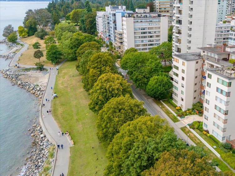 405-1949 Beach Avenue, Vancouver, BC, V6G 1Z2 - 33