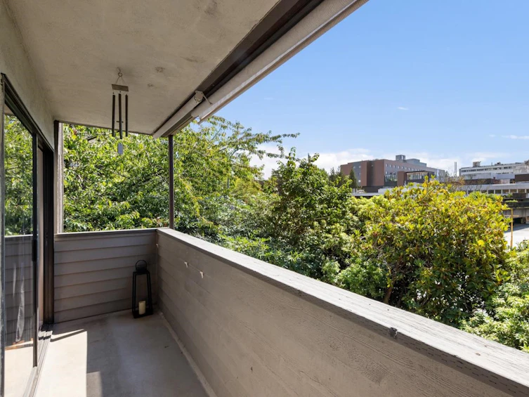 216-206 East 15th Street, North Vancouver, BC, V7L 2R3 - 16