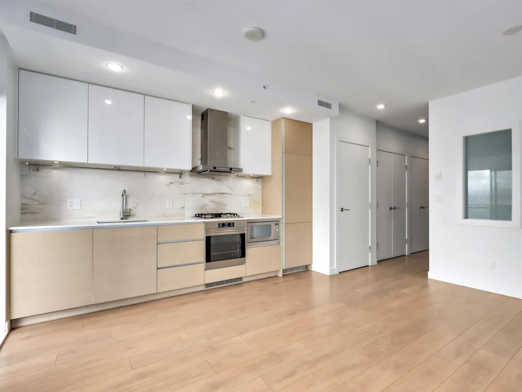 2709-6098 Station Street, Burnaby, BC, V5H 0H4 - 4