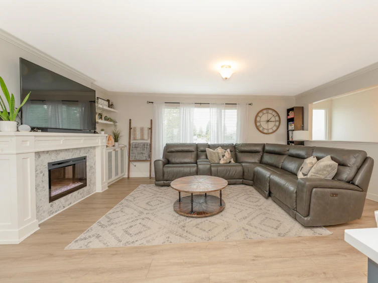 12011 188a Street, Pitt Meadows, BC, V3Y 1W6 - 3