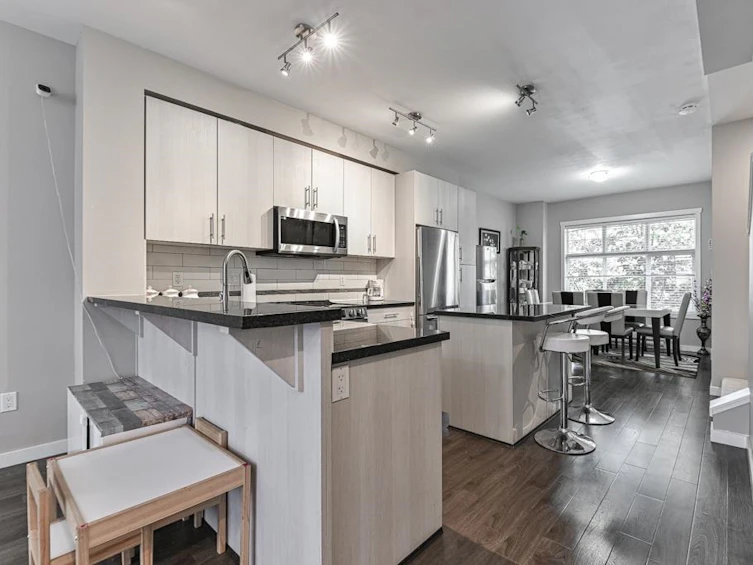 61-6123 138, Surrey, BC, V3X 1E8 - 4