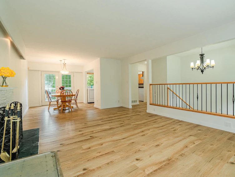 699 Duval Court, Coquitlam, BC, V3J 3L2 - 5