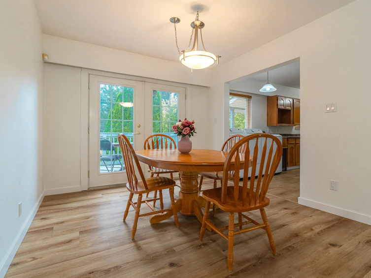 699 Duval Court, Coquitlam, BC, V3J 3L2 - 8