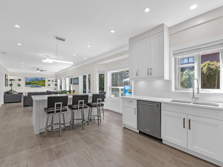 1533 160a Street, Surrey, BC, V4A 4X7 - 7