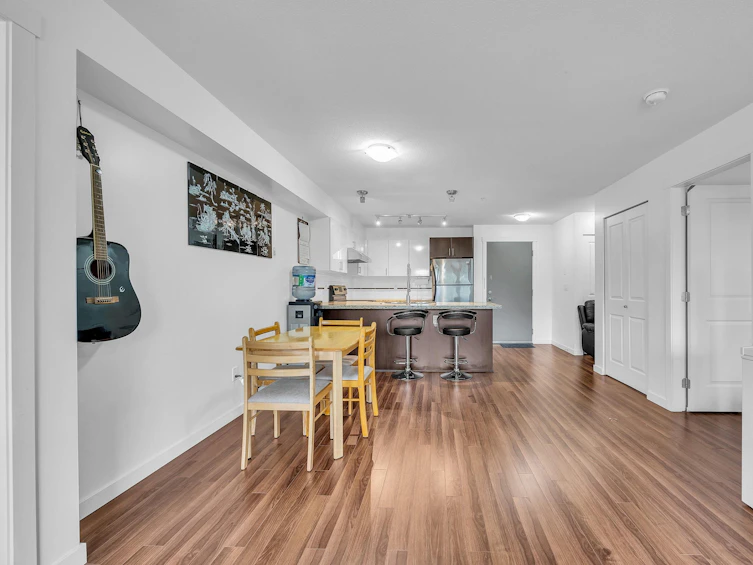 306-14960 102a, Surrey, BC, V3R 6A3 - 9