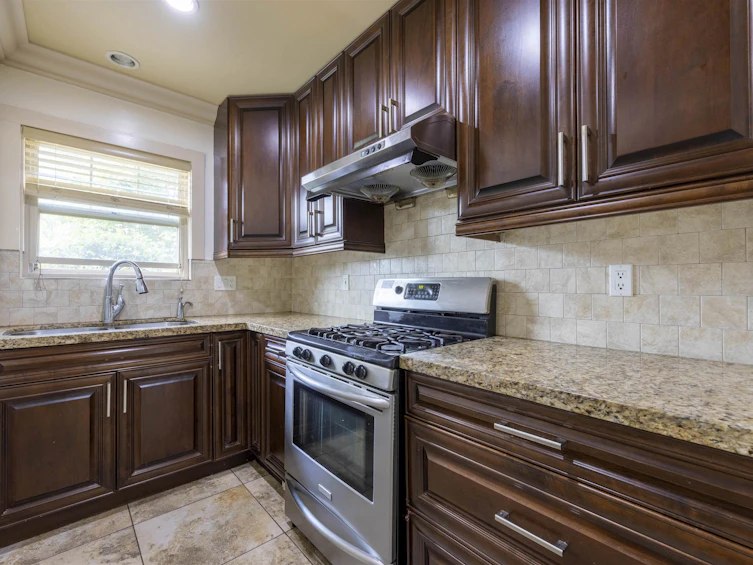 10120 Aquila Road, Richmond, BC, V7A 3R3 - 7