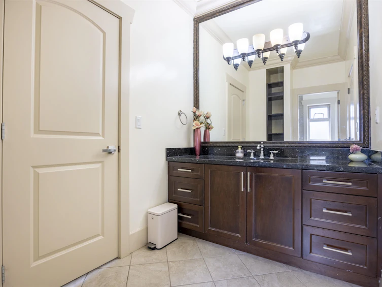 10120 Aquila Road, Richmond, BC, V7A 3R3 - 18