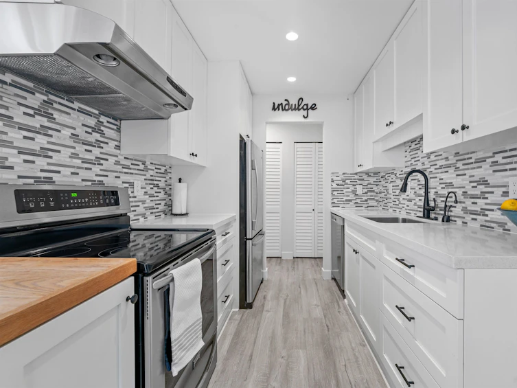112-1425 Cypress Street, Vancouver, BC, V6J 3L1 - 18