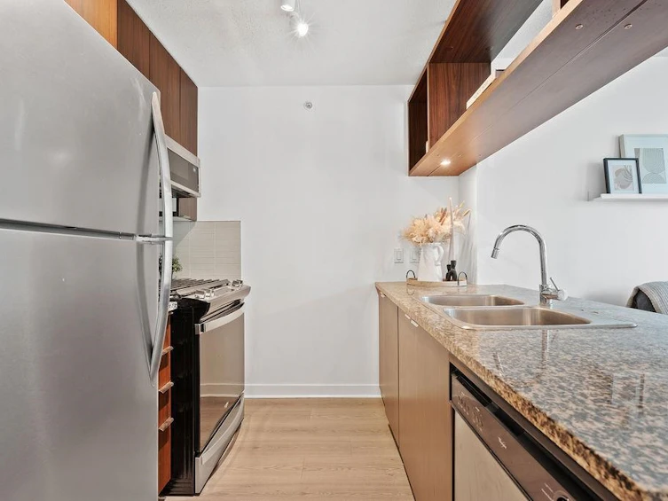 309-1010 Richards Street, Vancouver, BC, V6B 1G2 - 9