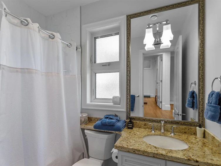 3368 W 12 Avenue, Vancouver, BC, V6R 2M9 - 13