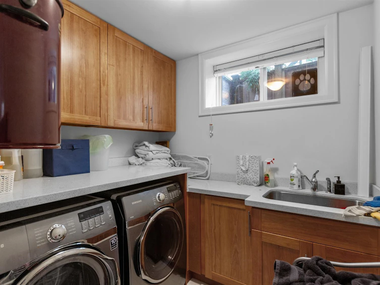 3368 W 12 Avenue, Vancouver, BC, V6R 2M9 - 17