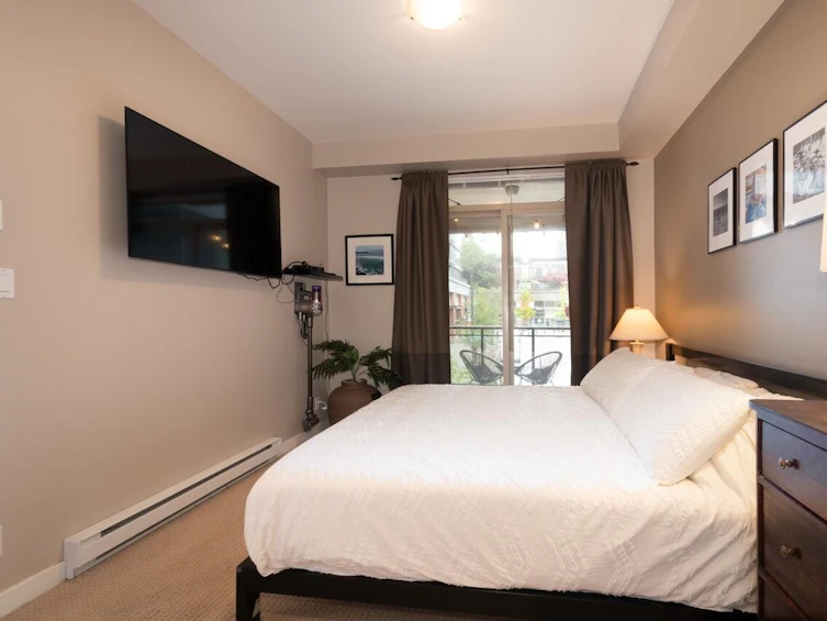 215-101 Morrissey Road, Port Moody, BC, V2H 0E6 - 18