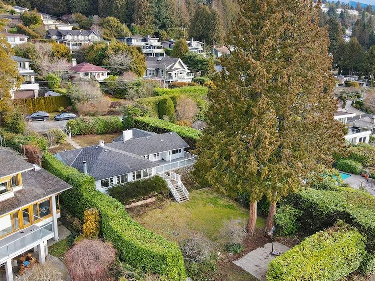 2580 Queens Avenue, West Vancouver, BC, V7V 2Y8 - 26