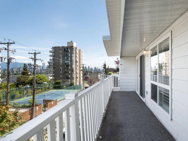 301-2365 W 3rd Avenue, Vancouver, BC, V6K 1L6 - 18
