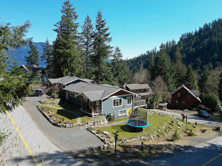 945 Rivendell Drive, Bowen Island, BC, V0N 1G1 - 27