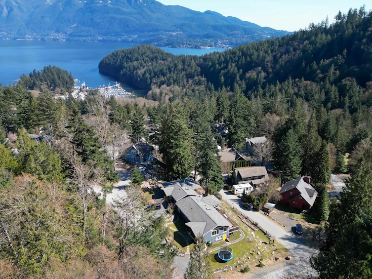 945 Rivendell Drive, Bowen Island, BC, V0N 1G1 - 34