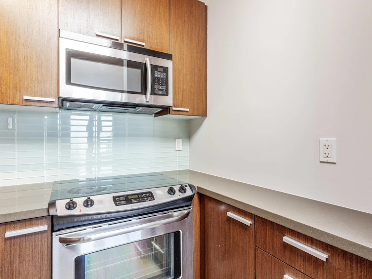 PH9-5388 Grimmer Street, Burnaby, BC, V5H 0B9 - 10
