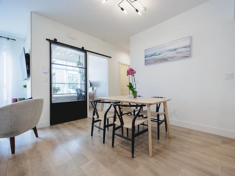 148-16433 19, Surrey, BC, V3Z 0Z1 - 16
