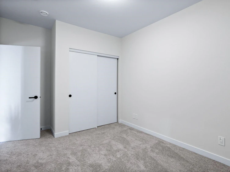 301-8117 200a, Langley, BC, V2Y 3G5 - 23