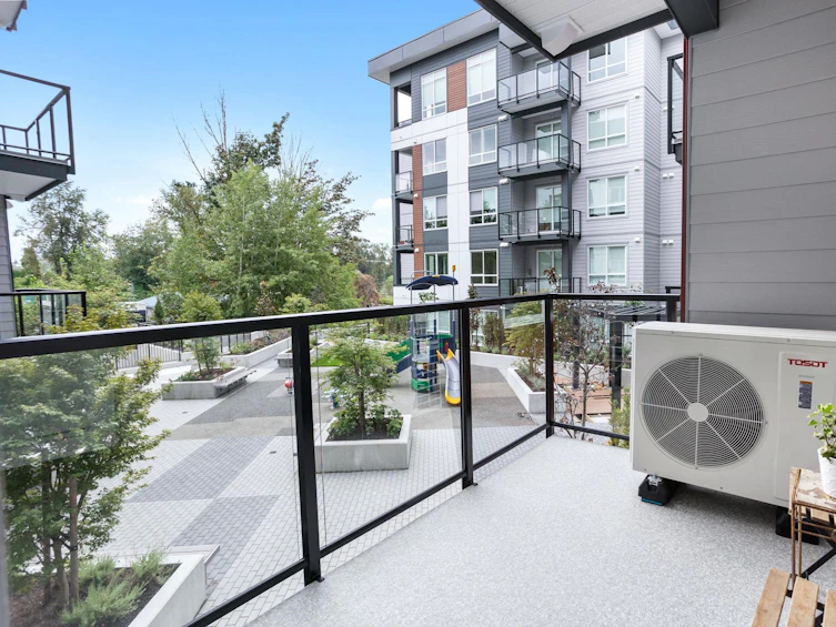 301-8117 200a, Langley, BC, V2Y 3G5 - 26