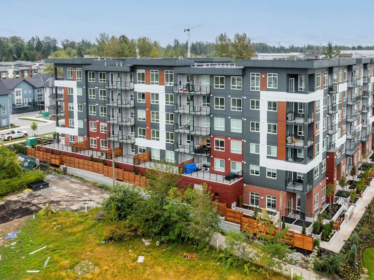 301-8117 200a, Langley, BC, V2Y 3G5 - 38